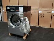 Speed Queen Front Load Washer Coin Op 18lb 120v 60 Hz 1ph S N 1002010583 Ref 
