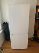 Insignia 9 2 Cu Ft Bottom Freezer Refrigerator White
