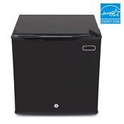 Whynter Energy Star 1 1 Cu Ft Upright Freezer With Lock Black